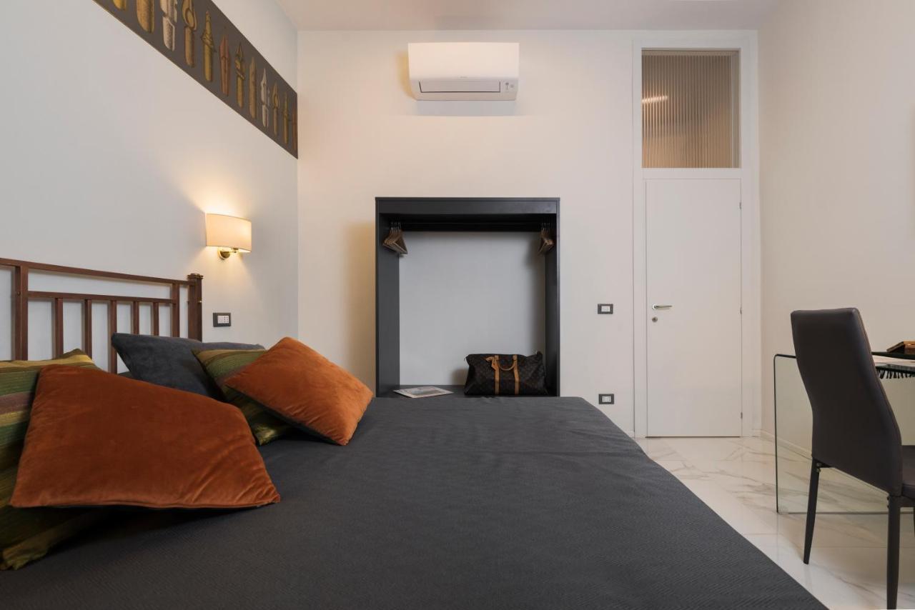 Cavour Suites Guest House Rome Bagian luar foto